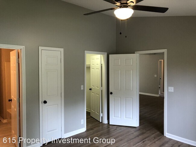 Building Photo - 3 br, 2 bath House - 314 Castlewood Dr