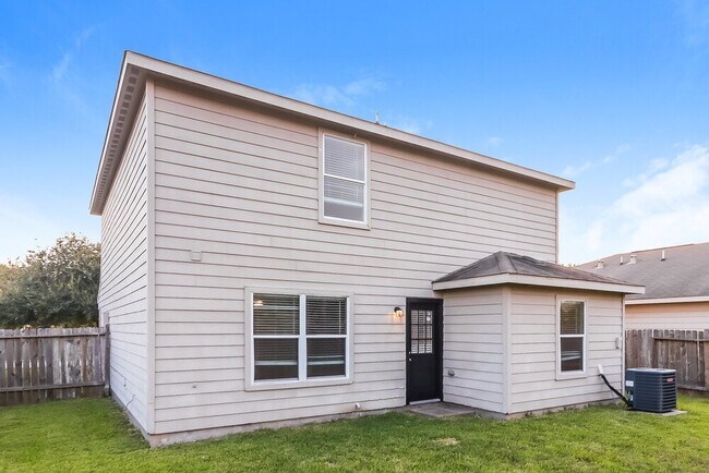 Building Photo - 6823 Clover Walk Ln