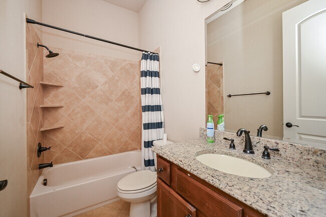 Building Photo - 17135 Chalmers Cl Ct