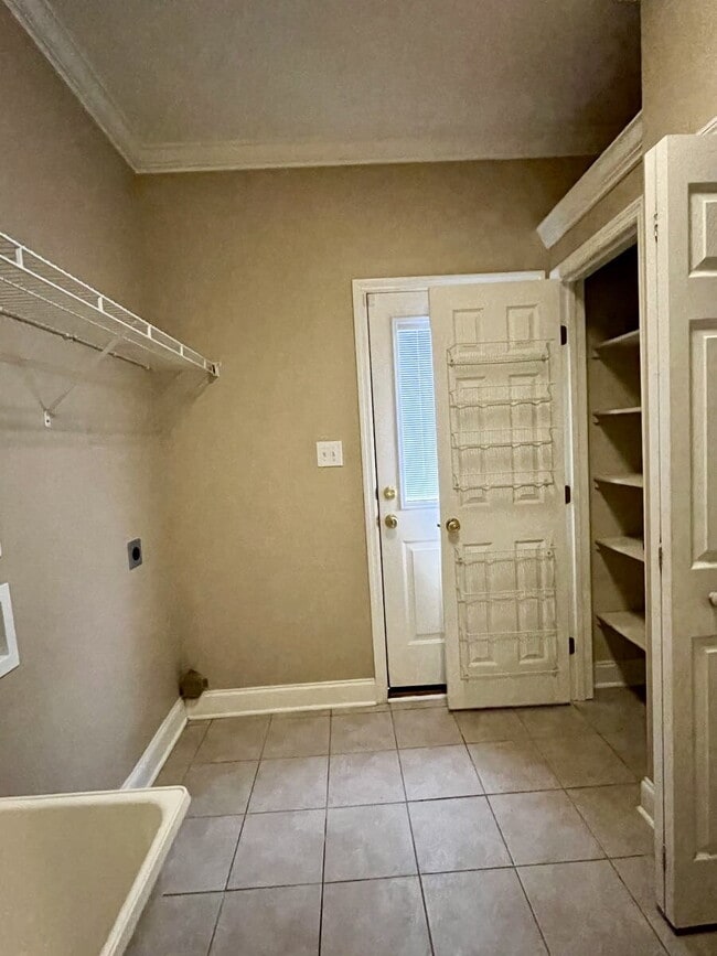 Building Photo - 4BR Home in Summer Rose with Two Primary Suites | 3,271 Sq Ft | Flexible Layout