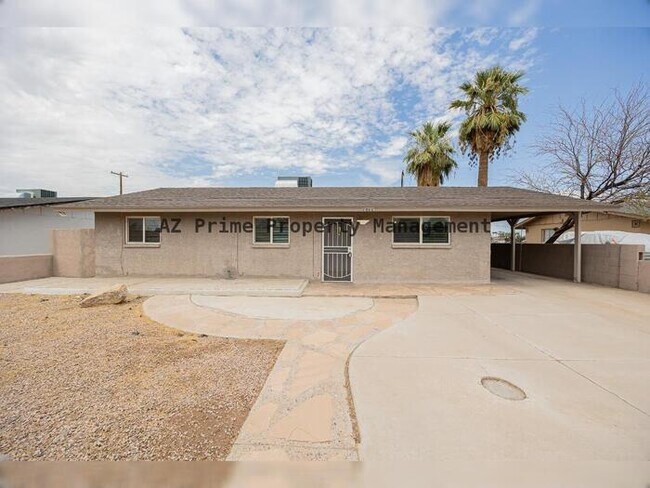 Building Photo - 2062 E Nancy Ln