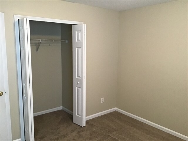 Building Photo - 508 N Tree Garden Dr