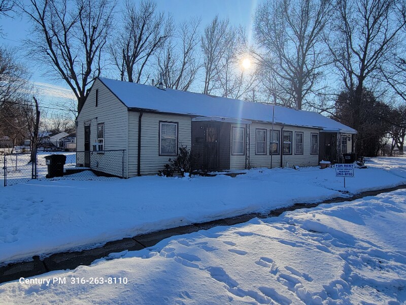 Building Photo - 4011 E Whitney Ln