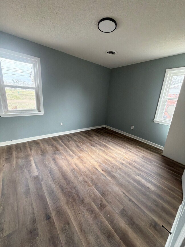 Building Photo - 150 Tisdale St