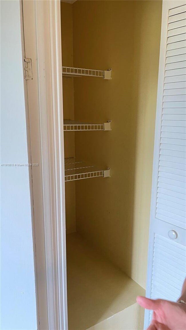 Building Photo - 8110 San Carlos Cir