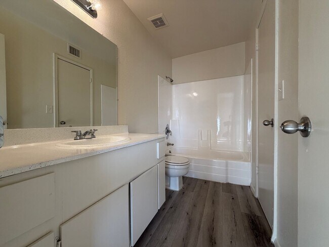 Building Photo - 3351 W Harmont Dr