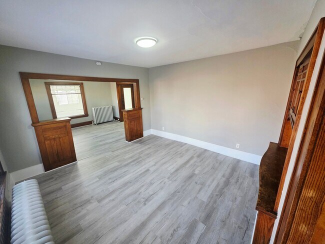 Building Photo - 414 N 33rd Ave