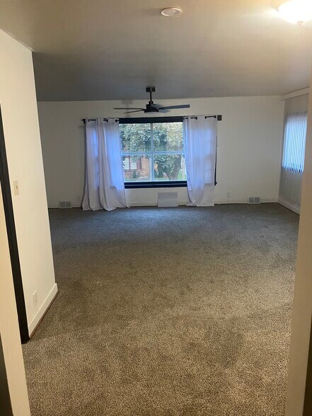 Building Photo - 3416 N 58th St