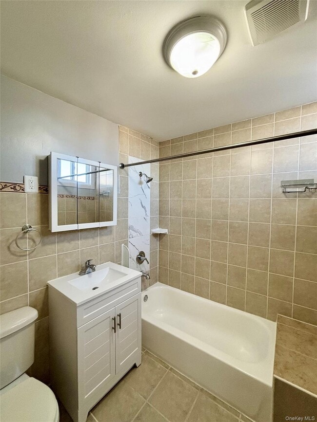 Building Photo - 143-12 257th St