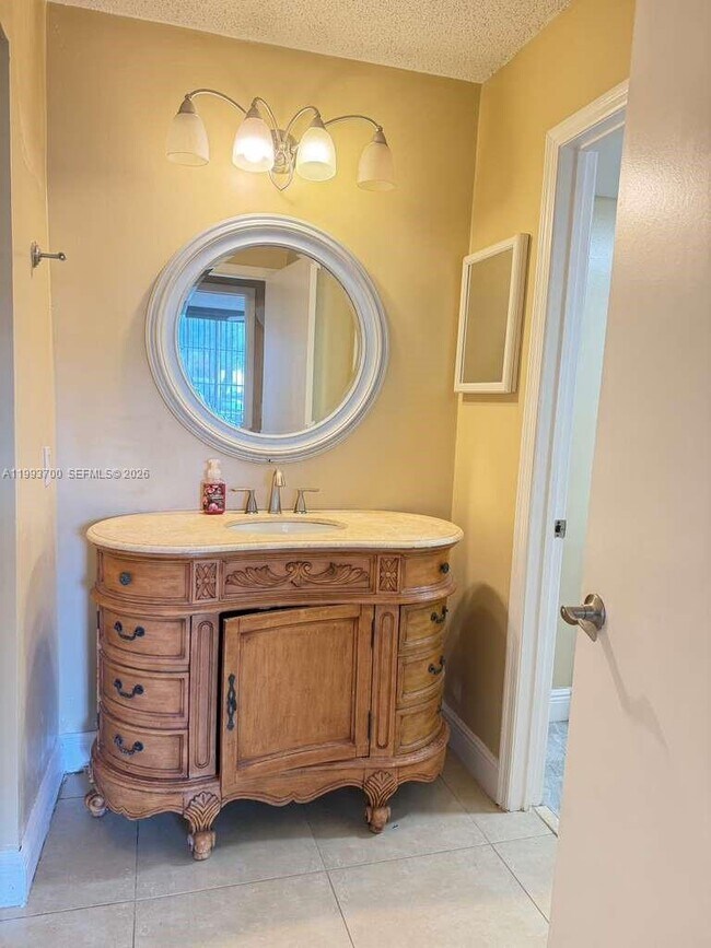 Building Photo - 12124 St.Andrews Pl