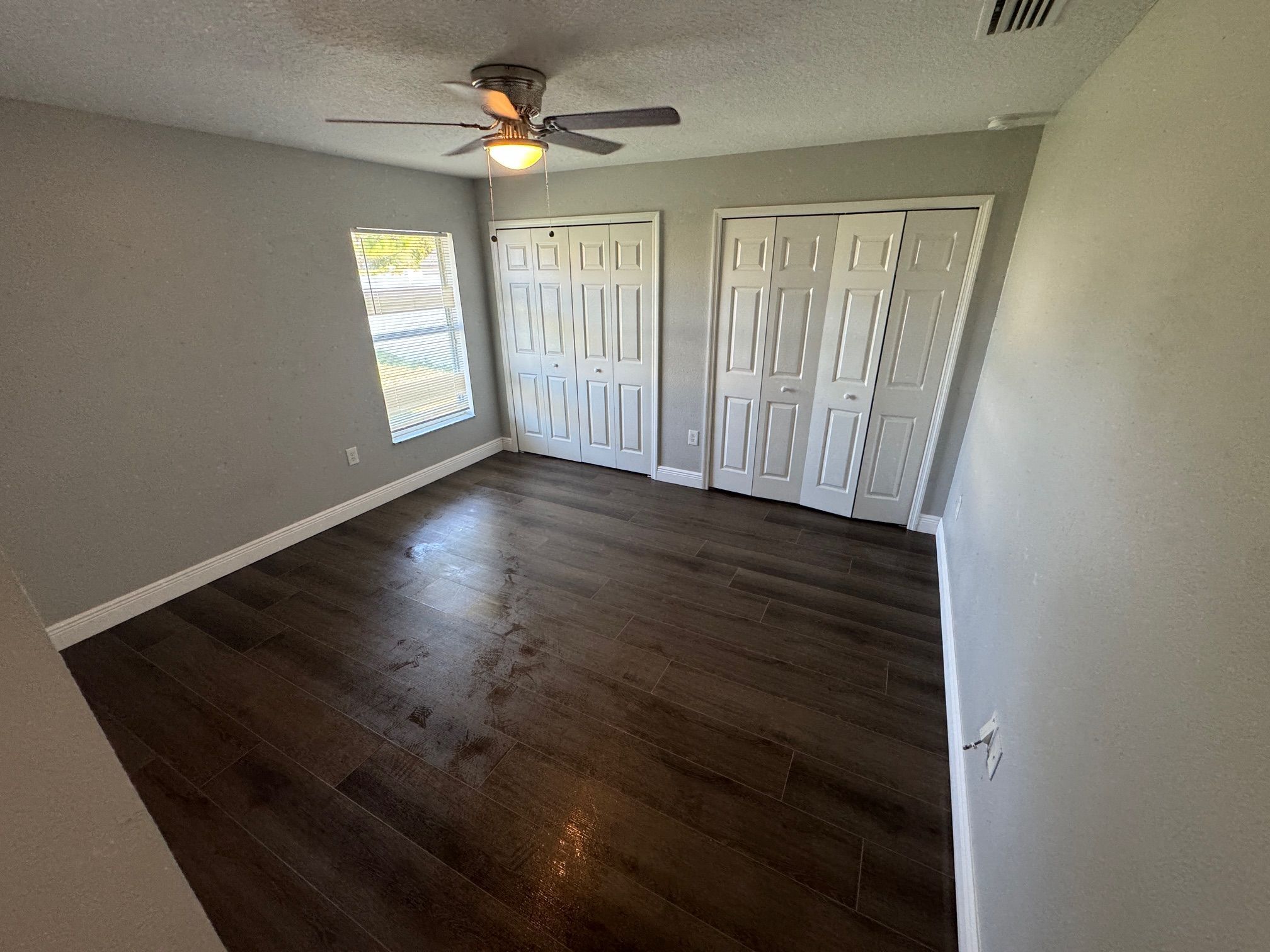 Building Photo - 375 Greenwich Ct