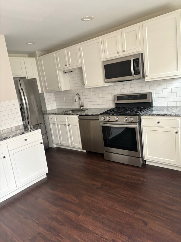 Building Photo - 540 Laurens St
