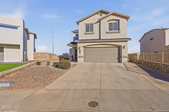 Building Photo - 3328 David Palacio Dr