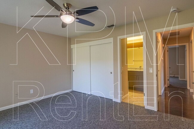 Building Photo - 4963 Gadwall Cir