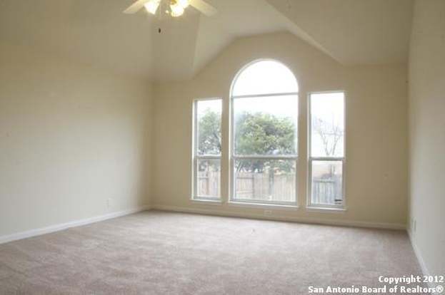 Building Photo - 6114 Oakwood Trail