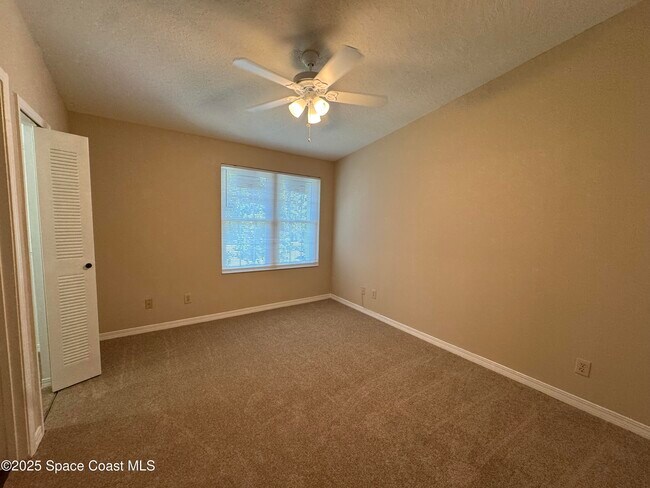 Building Photo - 7667 N Wickham Rd