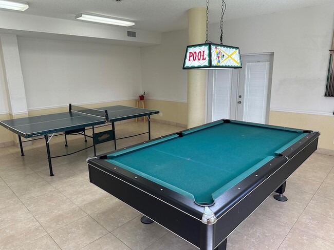 Building Photo - 3570 S Ocean Blvd