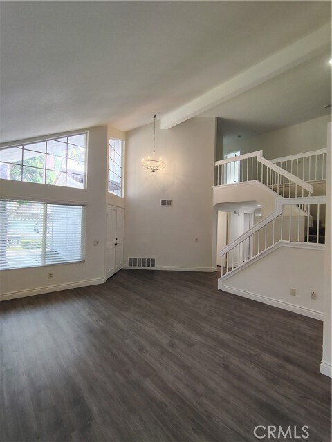 Building Photo - 946 Winston Cir