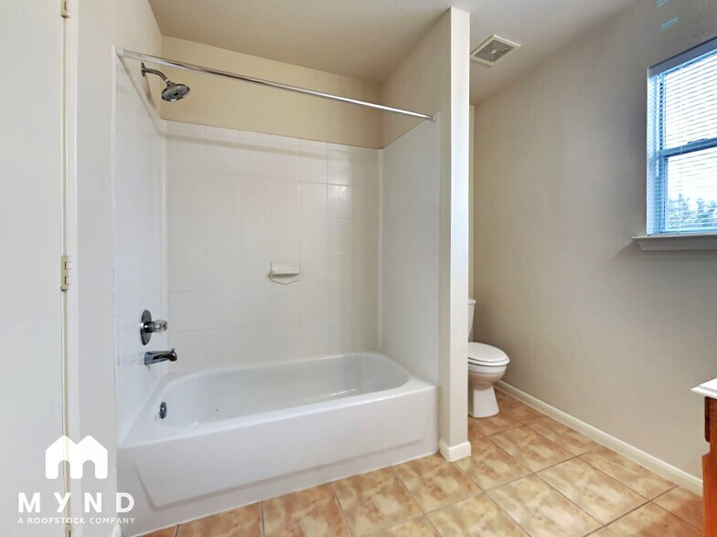 Building Photo - 3522 Red Meadows Dr