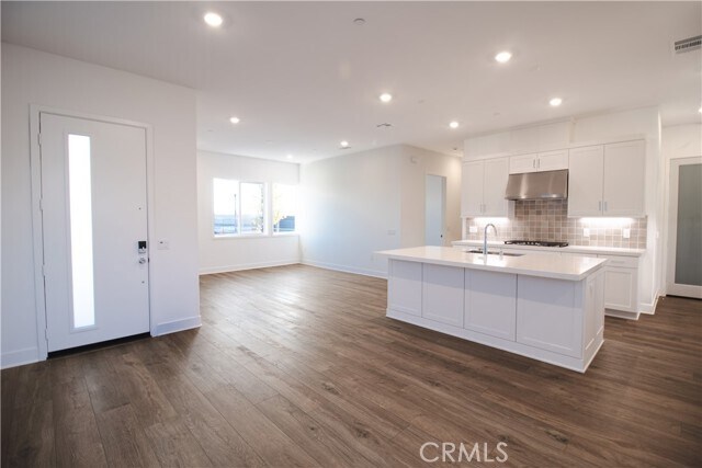 Building Photo - 635 Gadwall