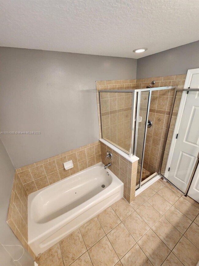 Building Photo - 6404 Las Palmas Way