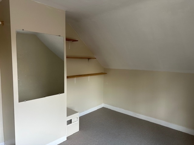 Building Photo - 90 Chapman St