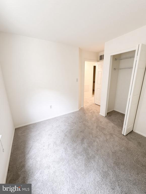 Building Photo - 7730 Chatfield Ln