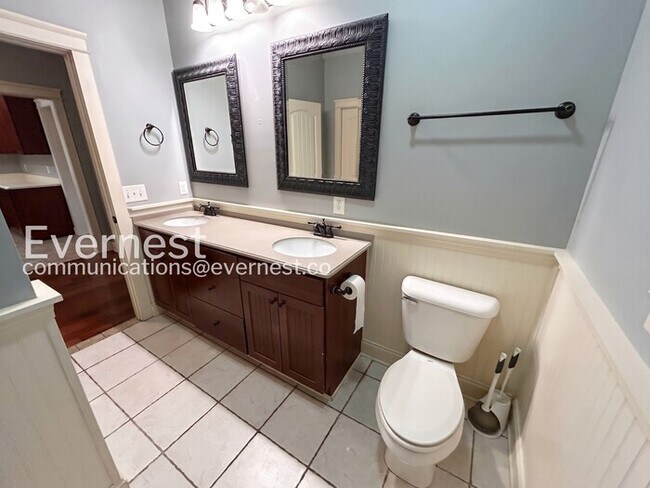 Building Photo - Spacious  Home with Garage and Deck / 3 Bed, 3 Bath / Garage-attached / Available now!