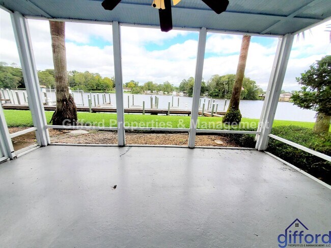 Building Photo - 3434 Blanding Blvd