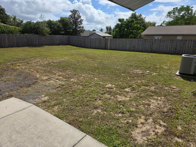 Building Photo - GI House