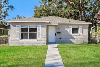 Building Photo - 2045 14th St S