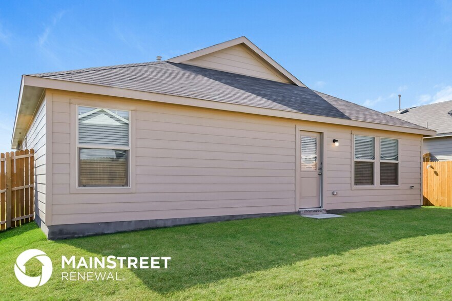 Building Photo - 332 Dry Cyn Wy