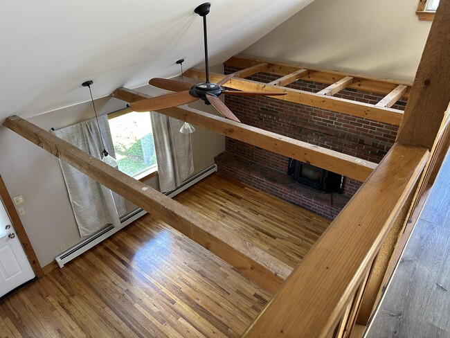 Building Photo - 15 Goen Rd