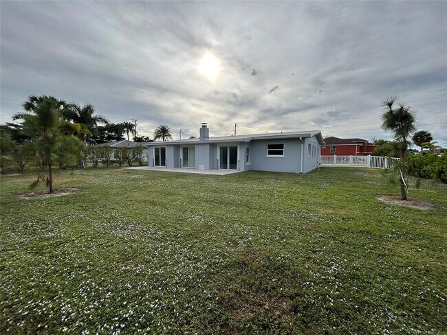 Building Photo - 3112 Magnolia Way