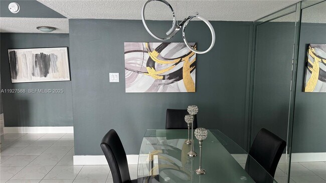 Building Photo - 18071 Biscayne Blvd