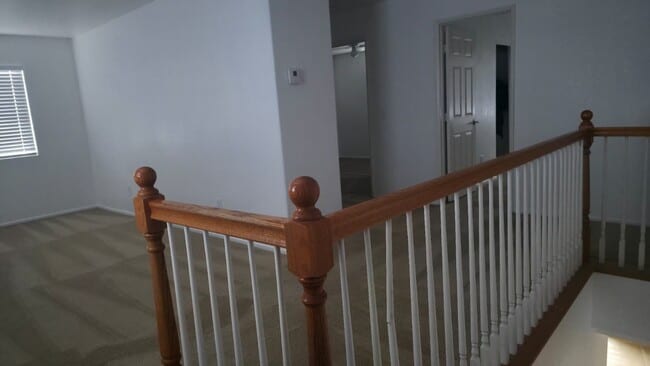 Building Photo - 316 Jackrabbit Dr
