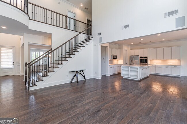Building Photo - 829 Adler Ct