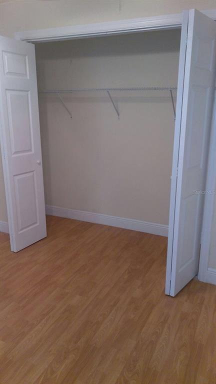 Building Photo - 140 E 12th St