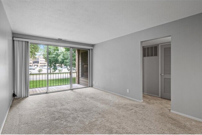 Building Photo - 6423 Colony Way