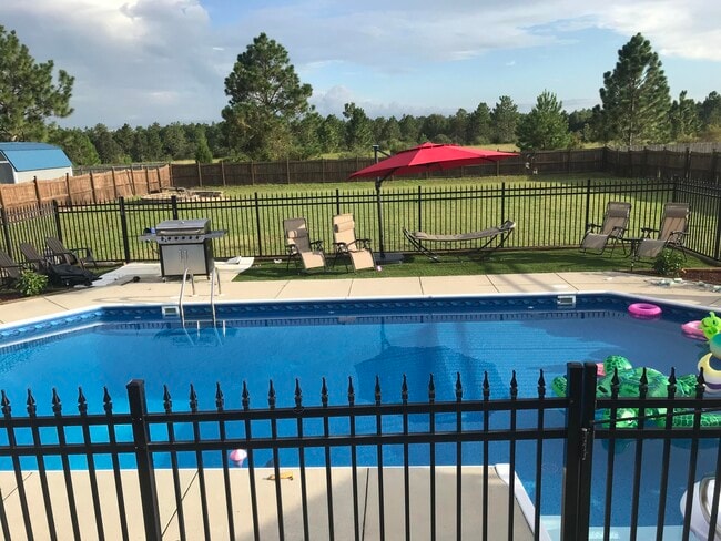 Building Photo - 2386 Barberee Dr