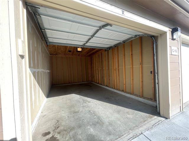 Building Photo - 7440 S Blackhawk St