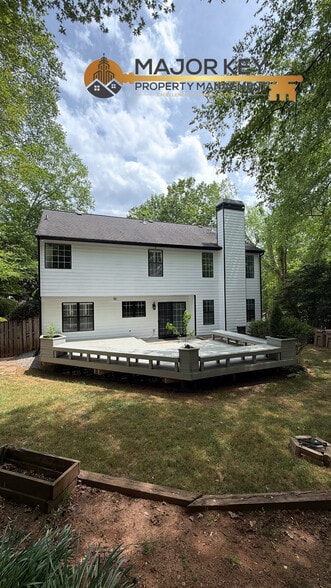 Building Photo - 1620 Midland Ct