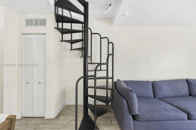 Building Photo - 7801 NE 4th Ct