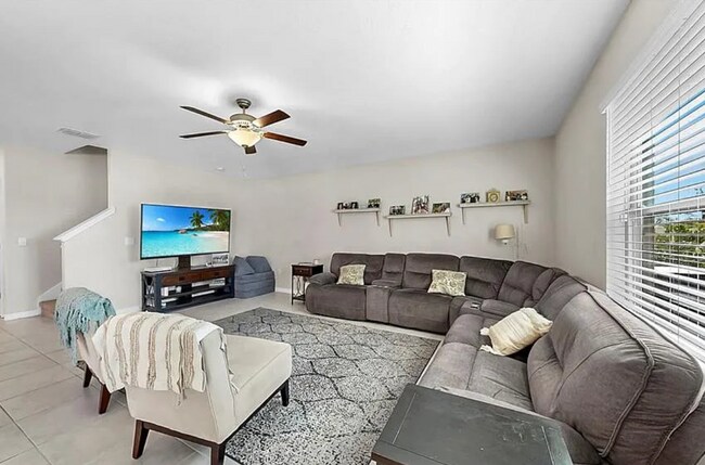 Building Photo - 12841 Wildflower Meadow Dr