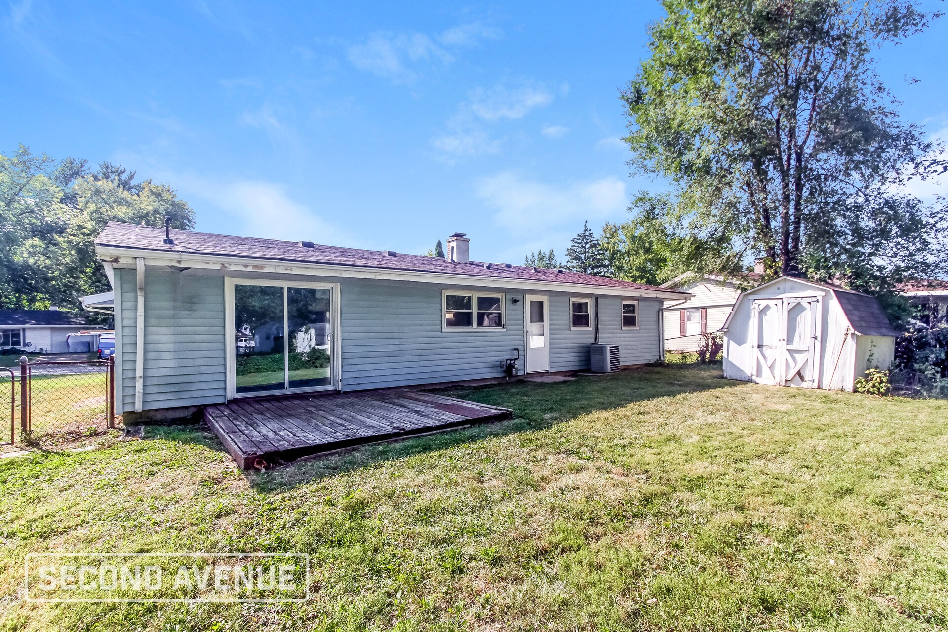 Building Photo - 3619 Ireland Dr