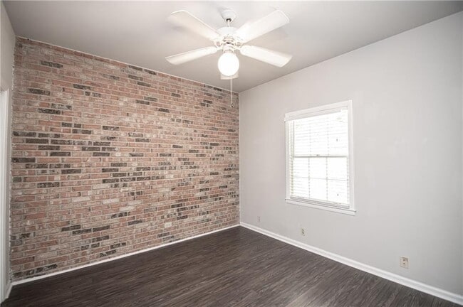 Building Photo - 3761 Ashford Dunwoody Rd NE