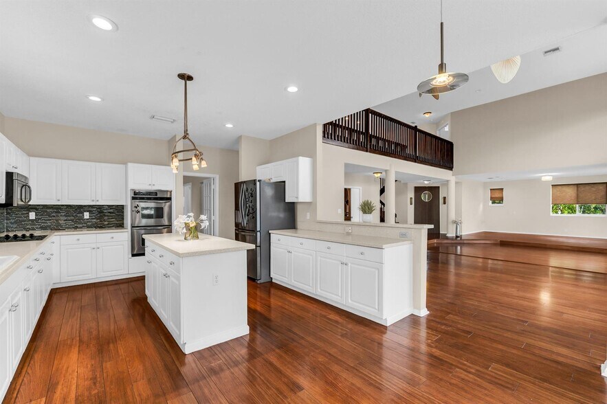 Building Photo - 1333 SW 175th Way
