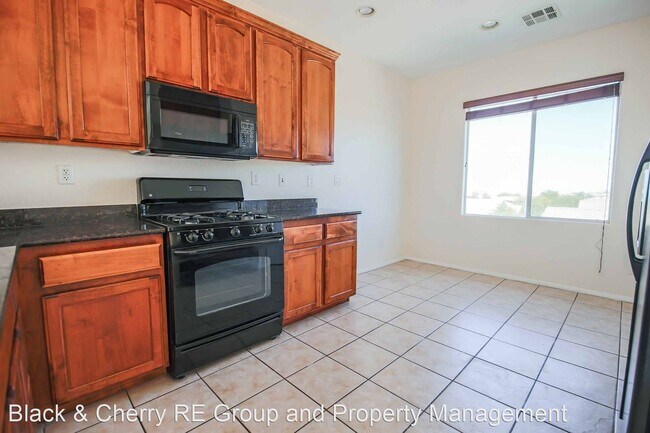 Building Photo - 3 br, 3.5 bath House - 9348 Hosner St.
