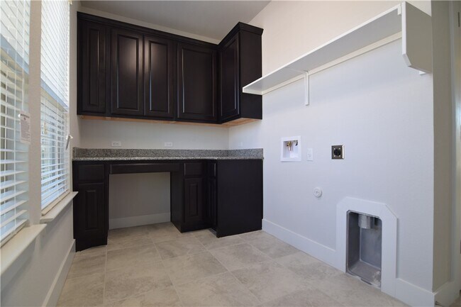 Building Photo - 14703 Catarina Wy
