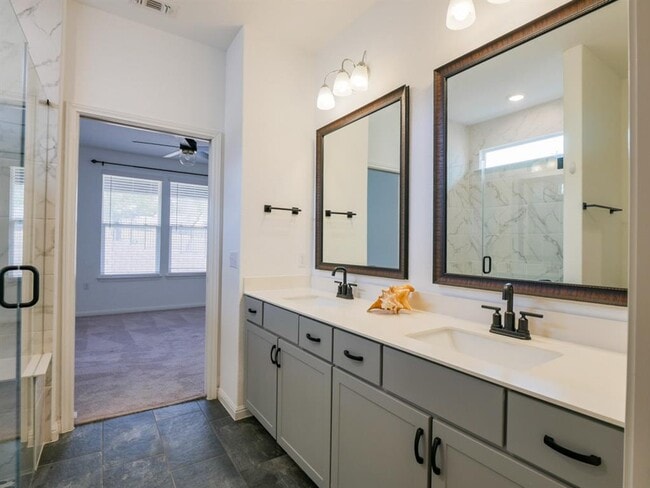 Building Photo - 103 Kitty Hawk Rd